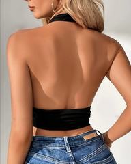 Nora | Crop