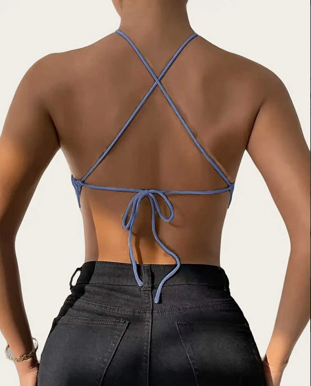 Nyla | Crop